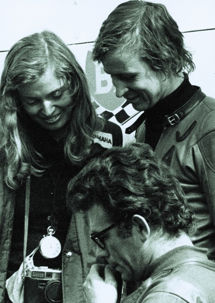 72FRA350_30 Soili and Jarno Saarinen sharing the podium with Pasolini in 1972.jpg